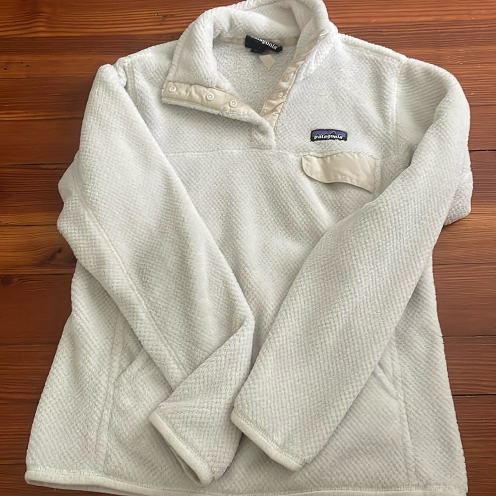 White Patagonia fleece